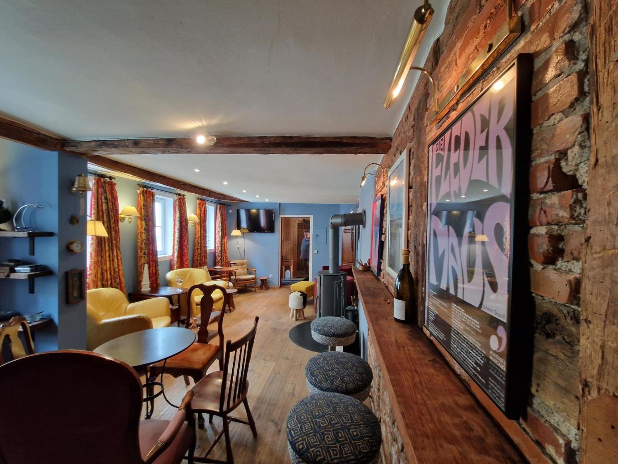 Laurentius Boutique-Hotel & Restaurant Вайкерсхайм Экстерьер фото